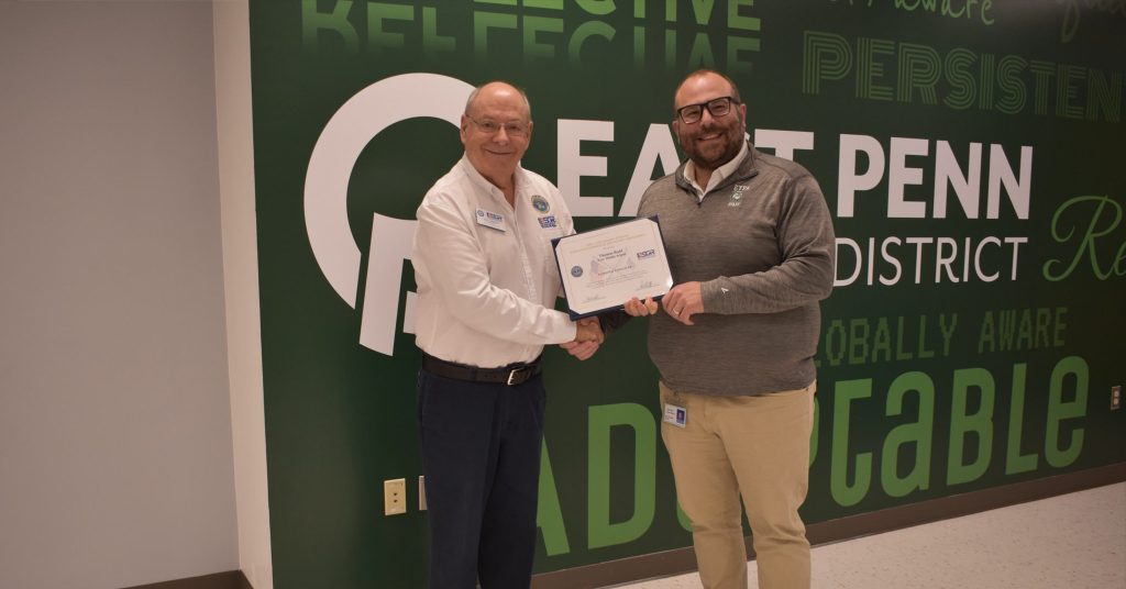 Ruhf Receives E.S.G.R. Patriot Award