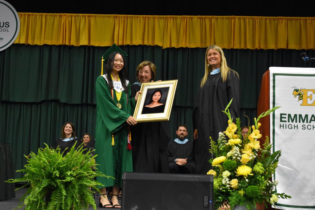Angela Tran receivesDr. Herman Corradetti Academic Hall of Fame Award